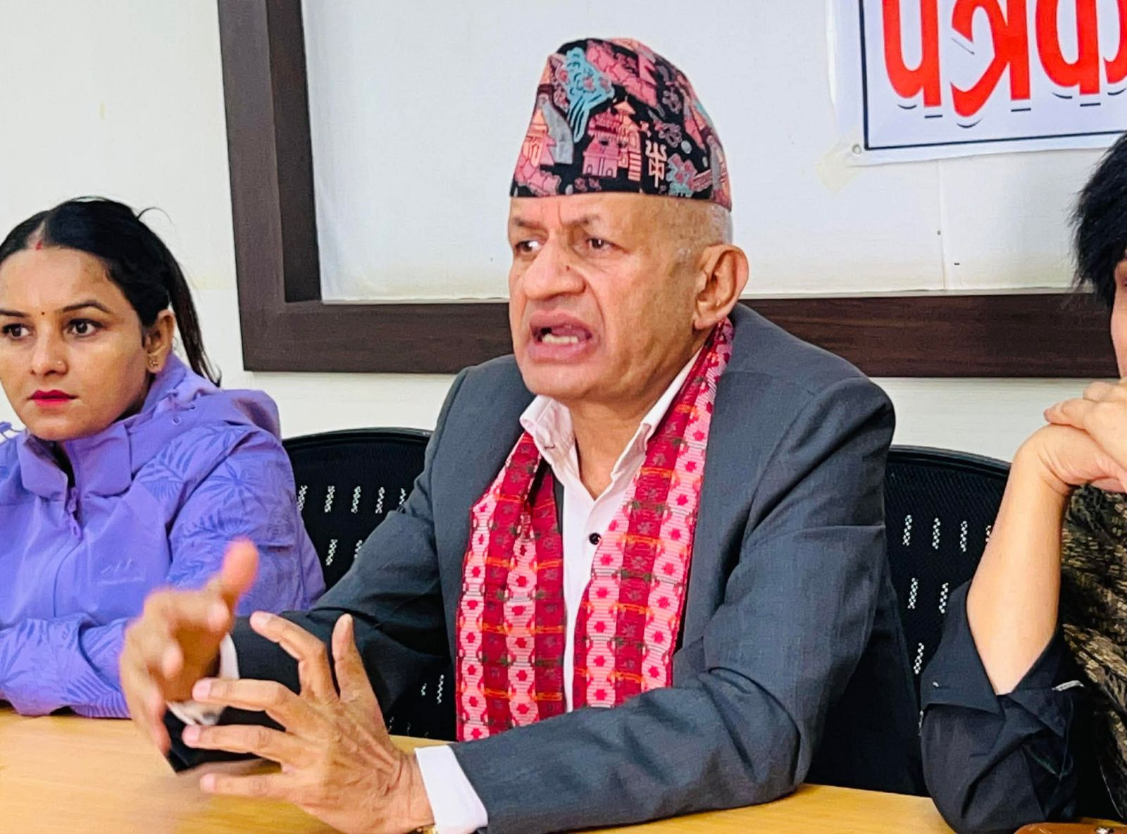 संसद पुनर्स्थापना, संविधान संशोधन, सर्वदलीय सरकार र अर्ली इलेक्सन एमालेको रोडम्याप: प्रदीप ज्ञवाली