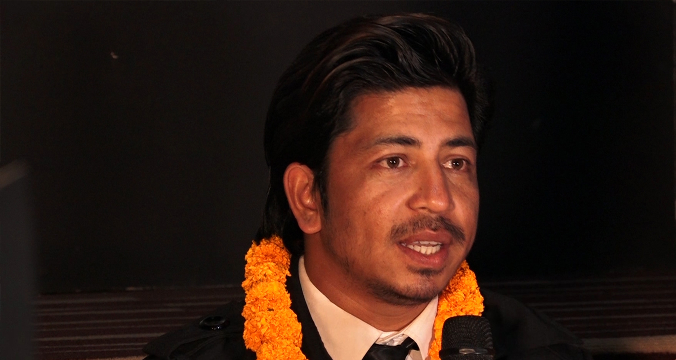 जो जनयुद्ध लडेर आफैँ चित्त दुखाएका छन्, उनीहरूको चित्त किन दुखाऊँ भनेर केही दृश्य हटाएँ : प्रकाश सपुत