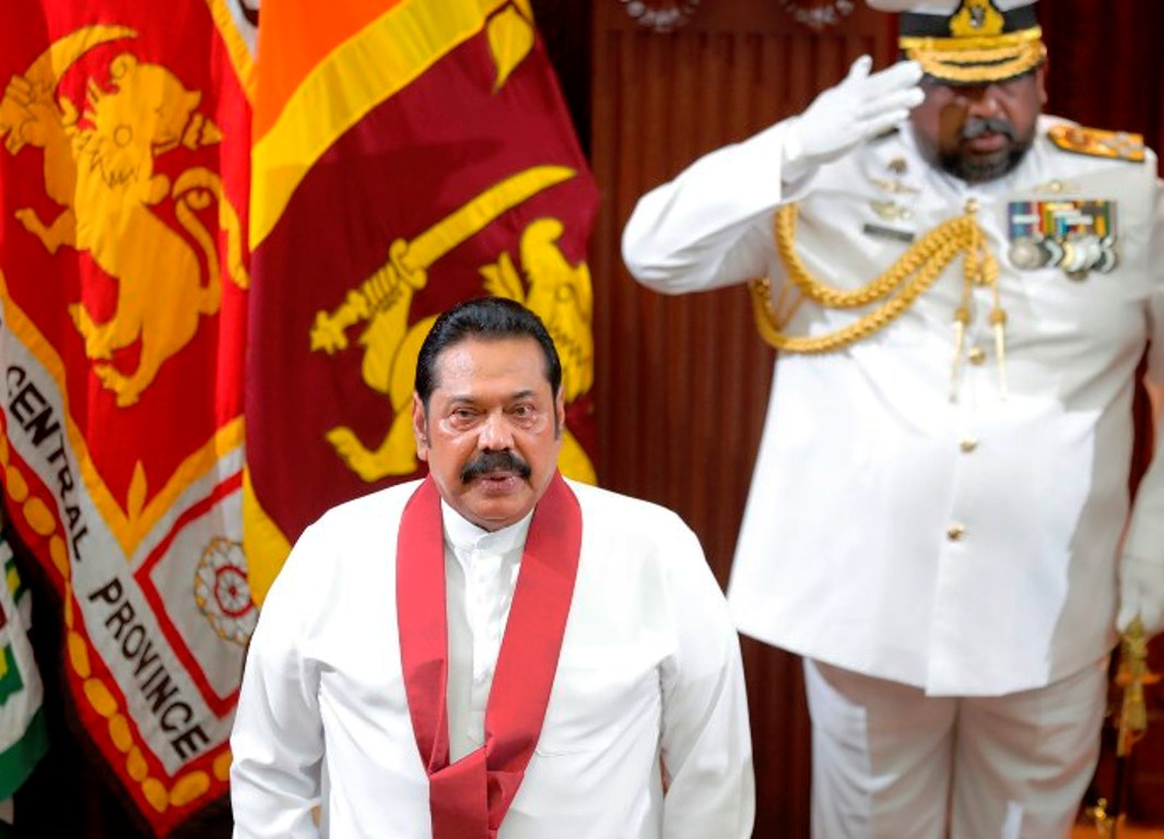 चौथो पटक श्रीलंकाको प्रधानमन्त्री बने महिन्दा राजापाक्ष 