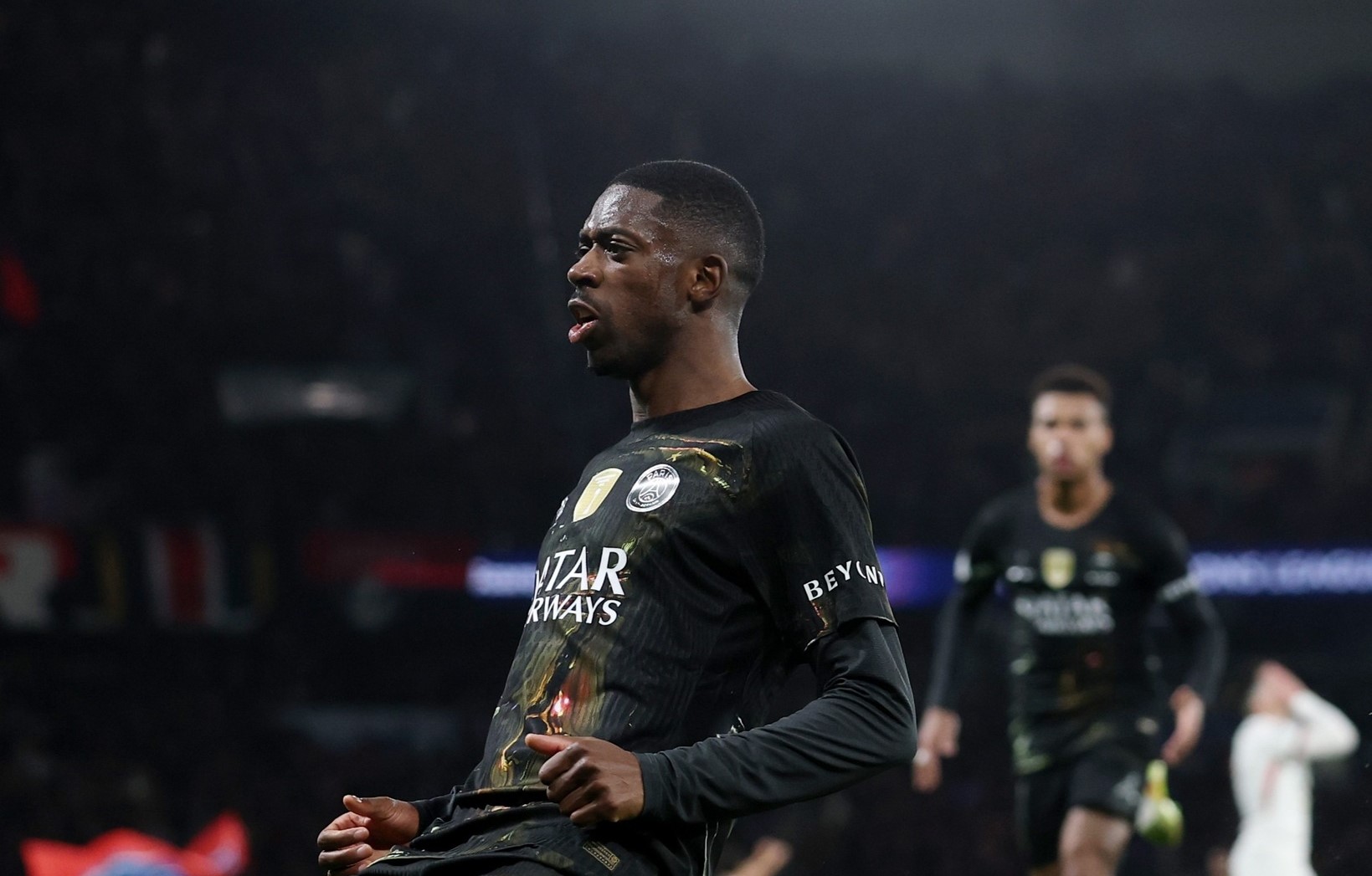 चेल्सीविरुद्ध पीएसजीको सहज जित