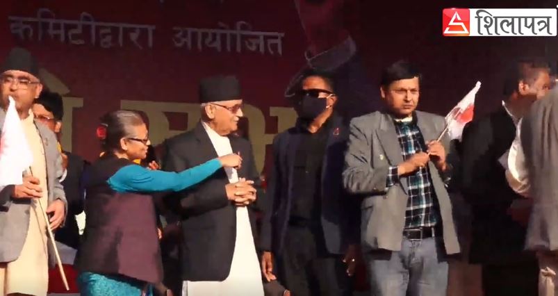 पुण्य गौतमलाई प्रश्न- एकाएक एमाले कसरी छिर्नु भाे ?