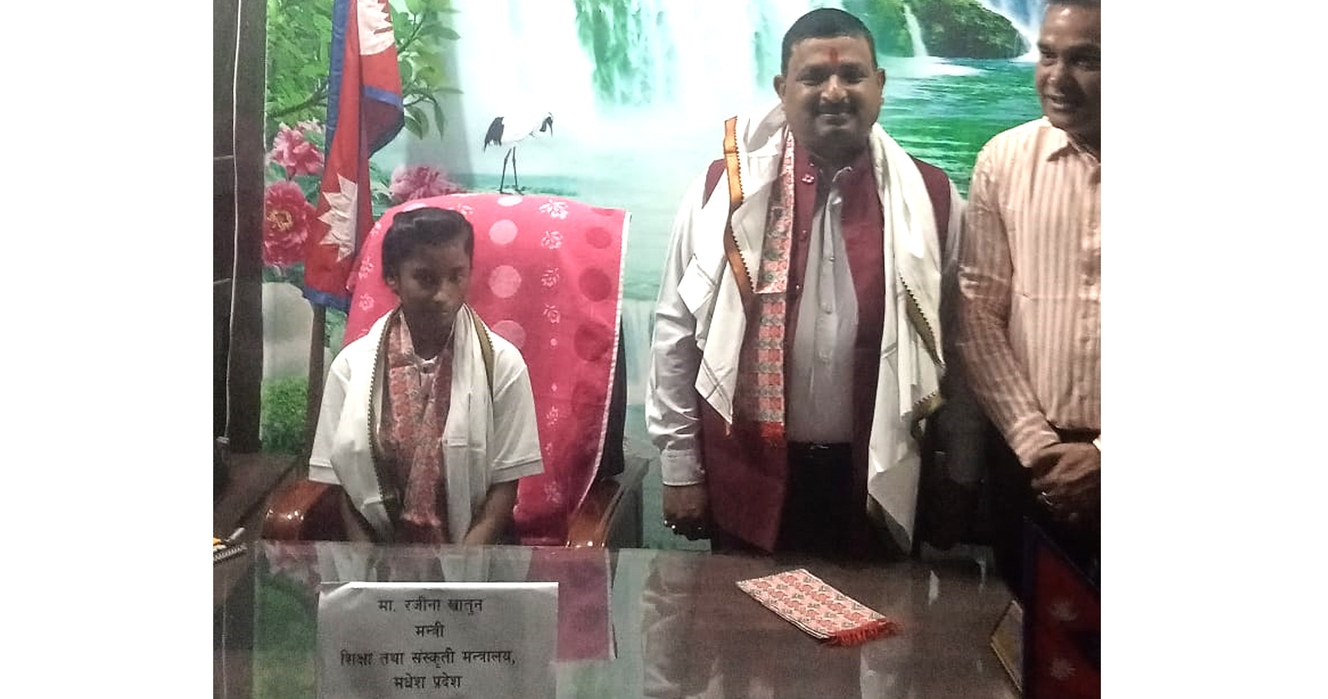 जब कक्षा ९ मा अध्ययनरत खातुन मधेश प्रदेशको शिक्षामन्त्री बनिन्…