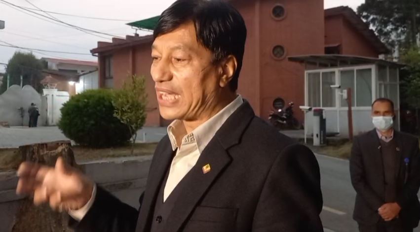 संविधानअनुसार बाझिएका ऐन संशोधन गर्न सरकारलाई कानुनविद्हरूको सुझाव 