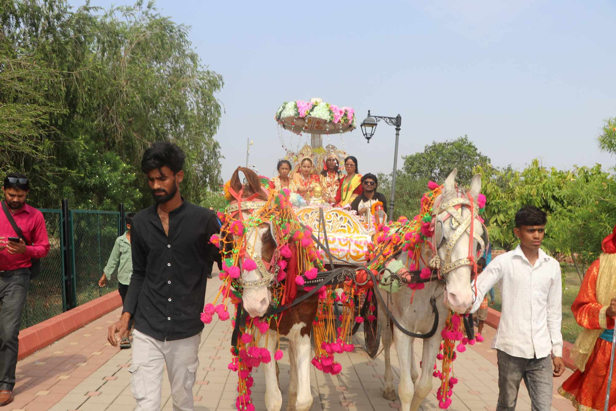 लुम्बिनीबाट तिलौराकोट लगियो शिशु बुद्ध