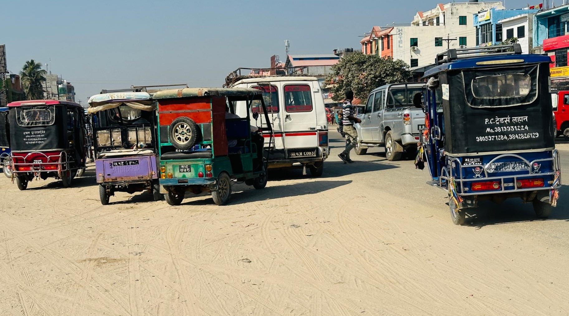 लहानमा मात्रै करिब ३ हजार अटो रिक्सा सञ्चालनमा, ट्राफिक व्यवस्थापनमा समस्या