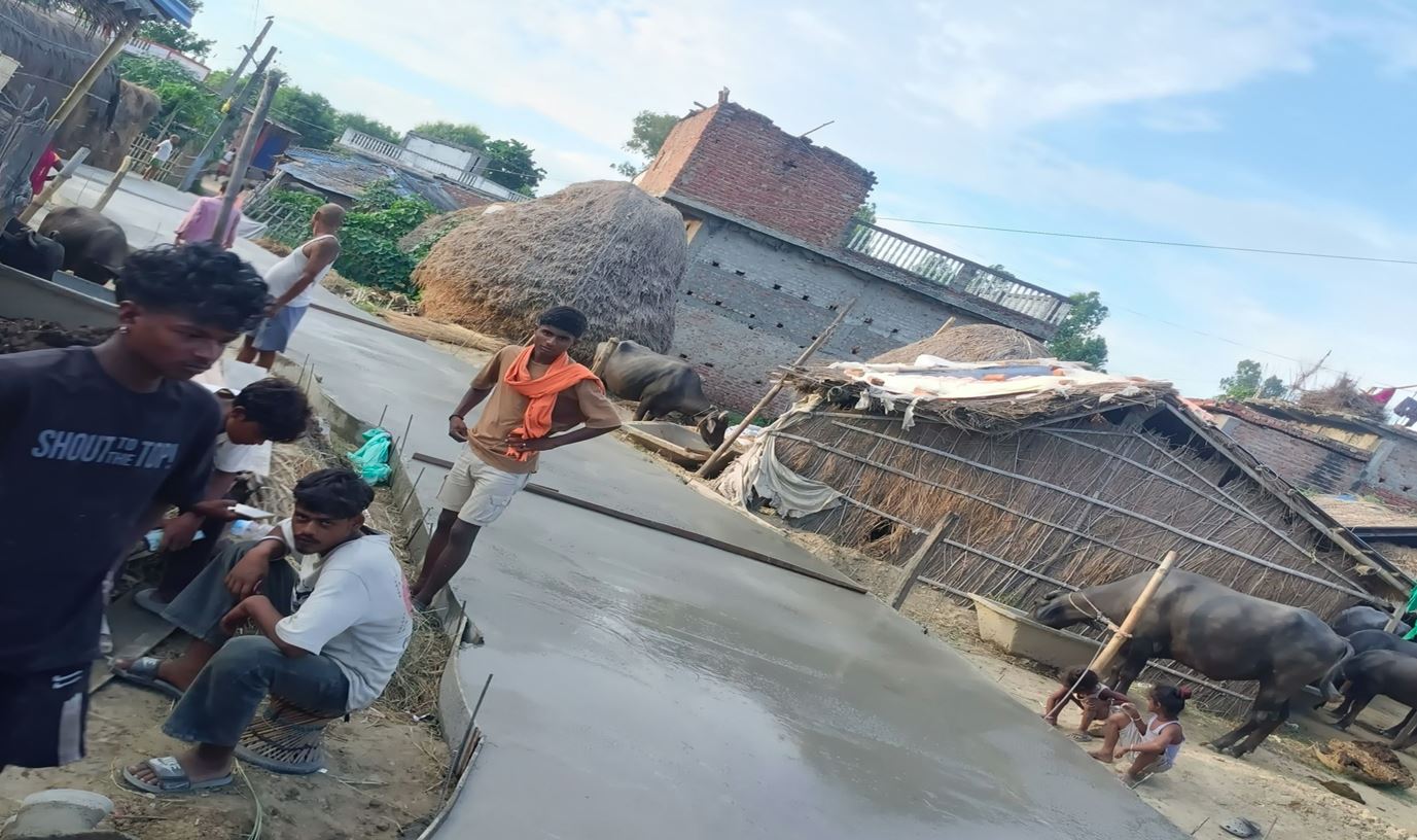 पाहुना बोलाउन लाज मान्ने बस्तीमा पक्की सडकले ल्याएको खुसी 