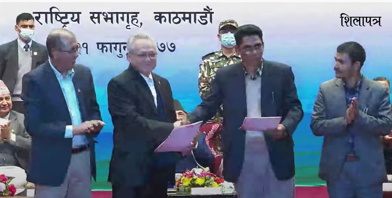 सरकार र विप्लव नेतृत्वको नेकपाबीच तीन बुँदे सहमतिपत्रमा हस्ताक्षर 