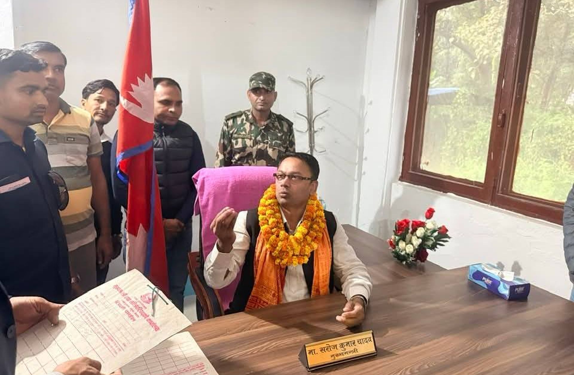 विरोध प्रदर्शनका बाबजुद मधेश मुख्यमन्त्रीले गरे पदभार ग्रहण, लाठीचार्जबाट एक दर्जन घाइते