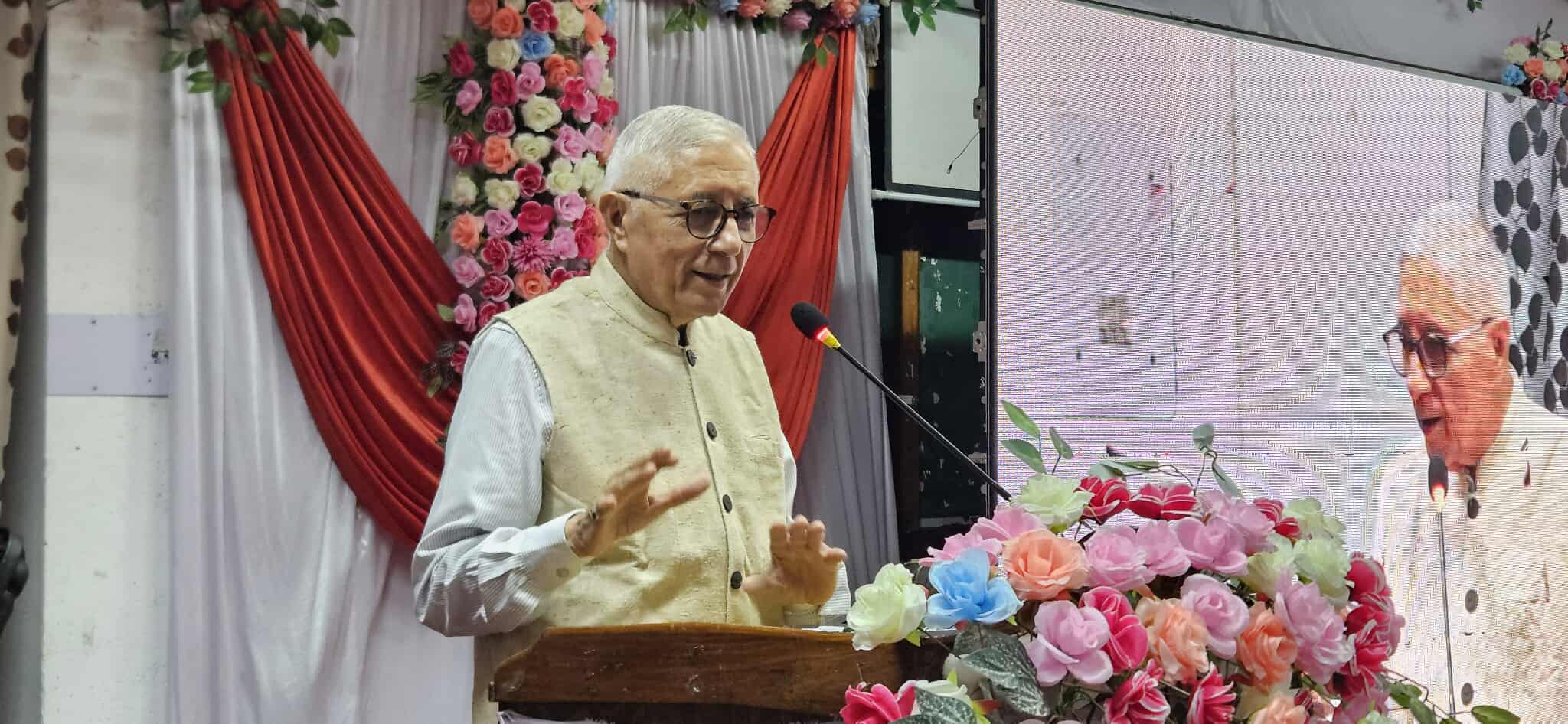 सरकारको अनावश्यक हस्तक्षेपका कारण स्वास्थ्य संस्था धरासायी बने: शेखर कोइराला