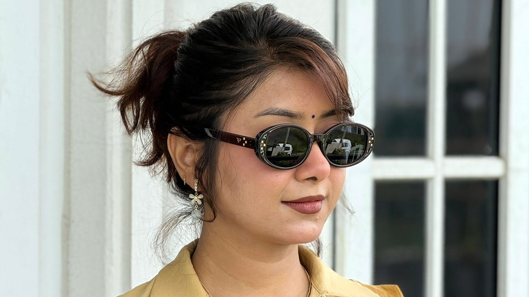 सामाजिक सञ्जालबाट आजित हुन थाले रास्वपा सांसद, सृष्टिले पनि भनिन्– सोच्न बाध्य बनाएको छ