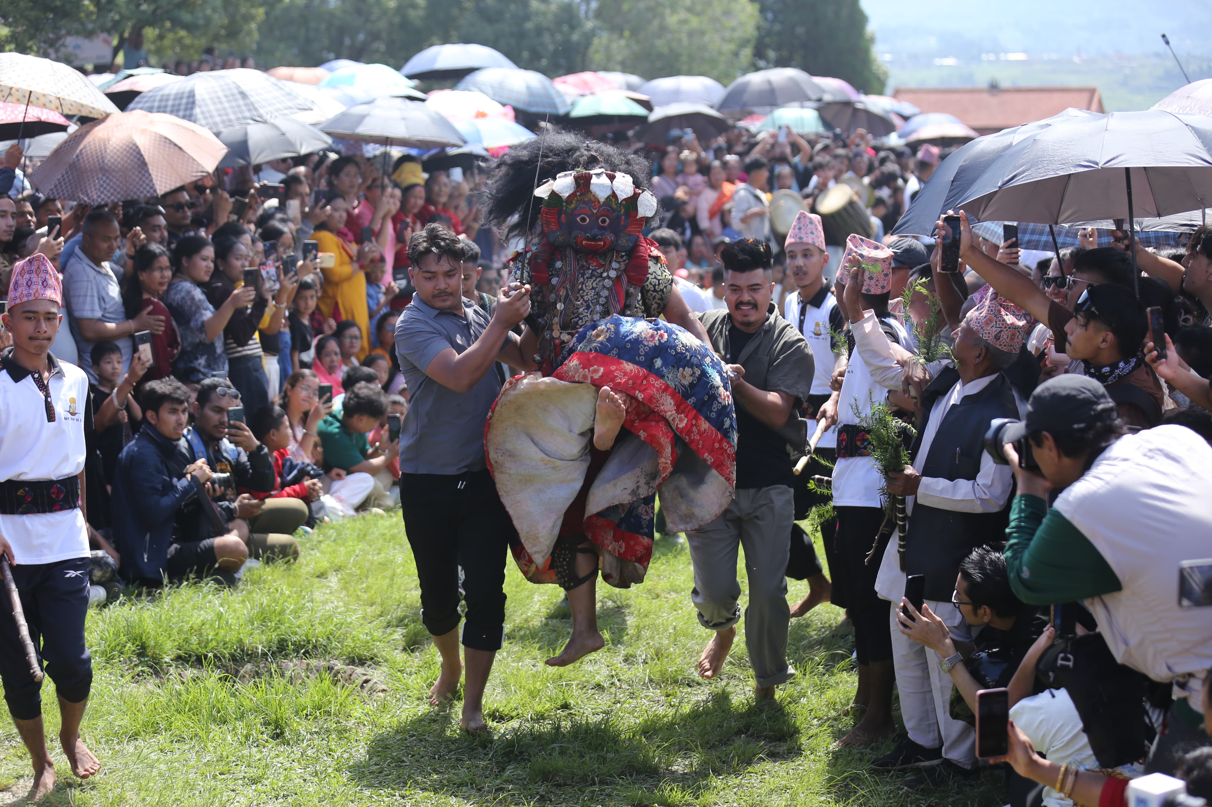 खोकनावासीले मनाए सिकाली जात्रा (तस्वीरहरू)