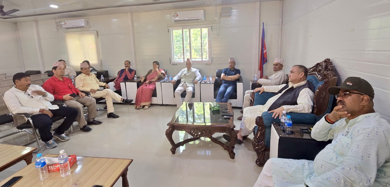 सुदूरपश्चिम कांग्रेस देउवाको पक्षमा एकजुट, हस्ताक्षर अभियानको विपक्षमा उभियो
