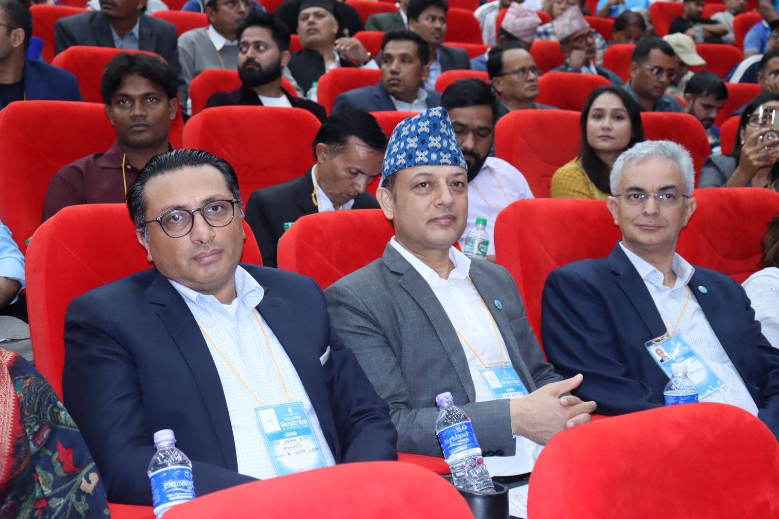 रास्वपाको विस्तारित बैठक: घोषित मितिमा निर्वाचन गर्न जोड