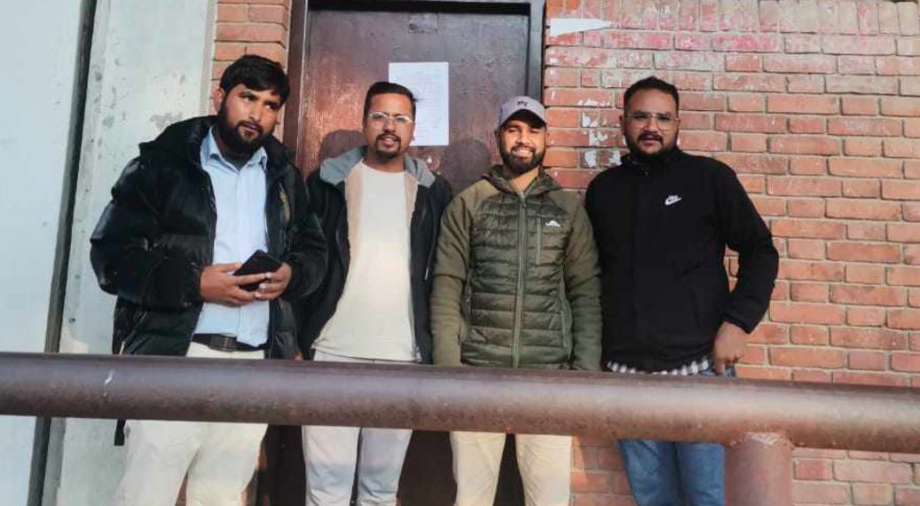 एनपीएलमा पार्किङको पैसा उठाएको भन्दै स्ववियु कार्यालयमा तालाबन्दी