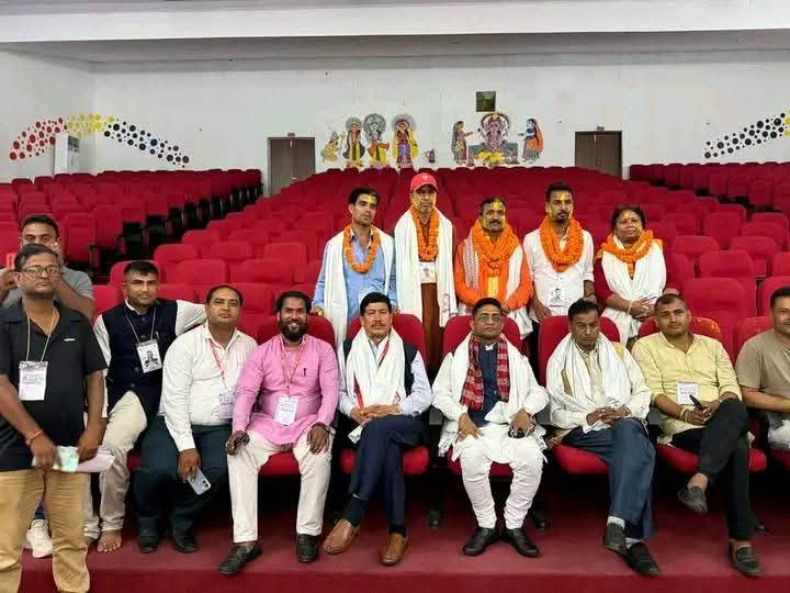 एमाले धनुषामा रघुवीर महासेठनिकट यादवको प्यानलै विजयी