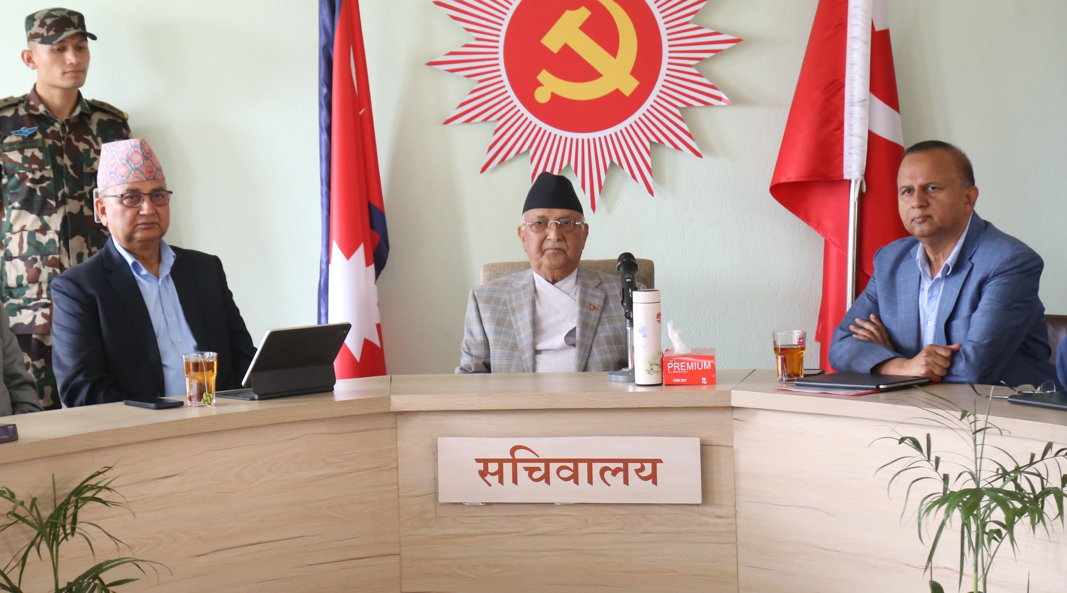 सचिवालय बैठकमा ओलीले सोधे– विद्या भण्डारीलाई कुन जिम्मेवारी दिने ? (भिडियो)