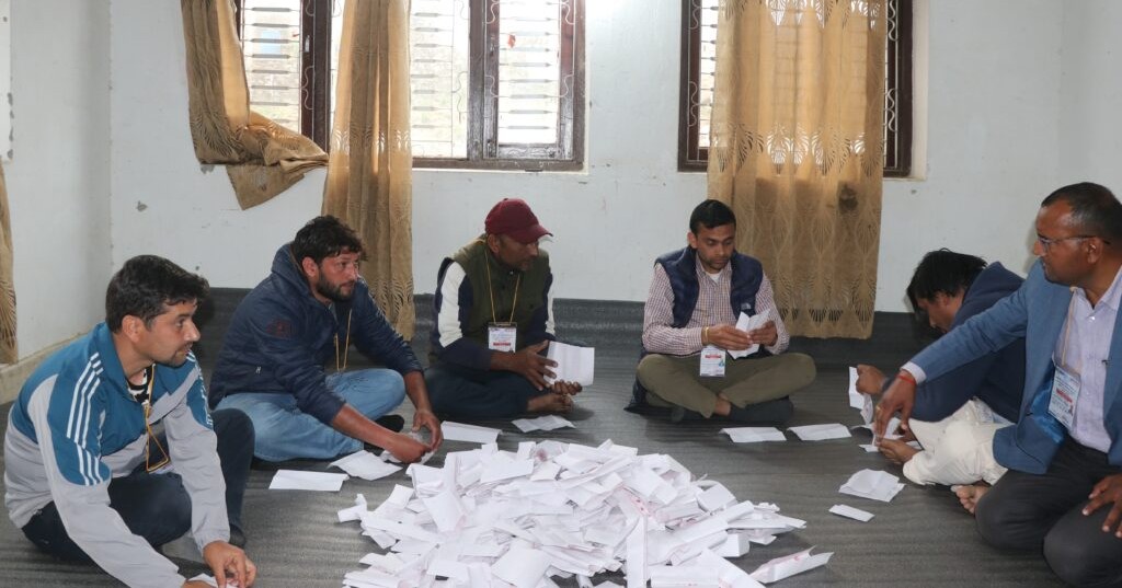 समानुपातिकतर्फ ५१ दलले कटाएनन् 'थ्रेस होल्ड'