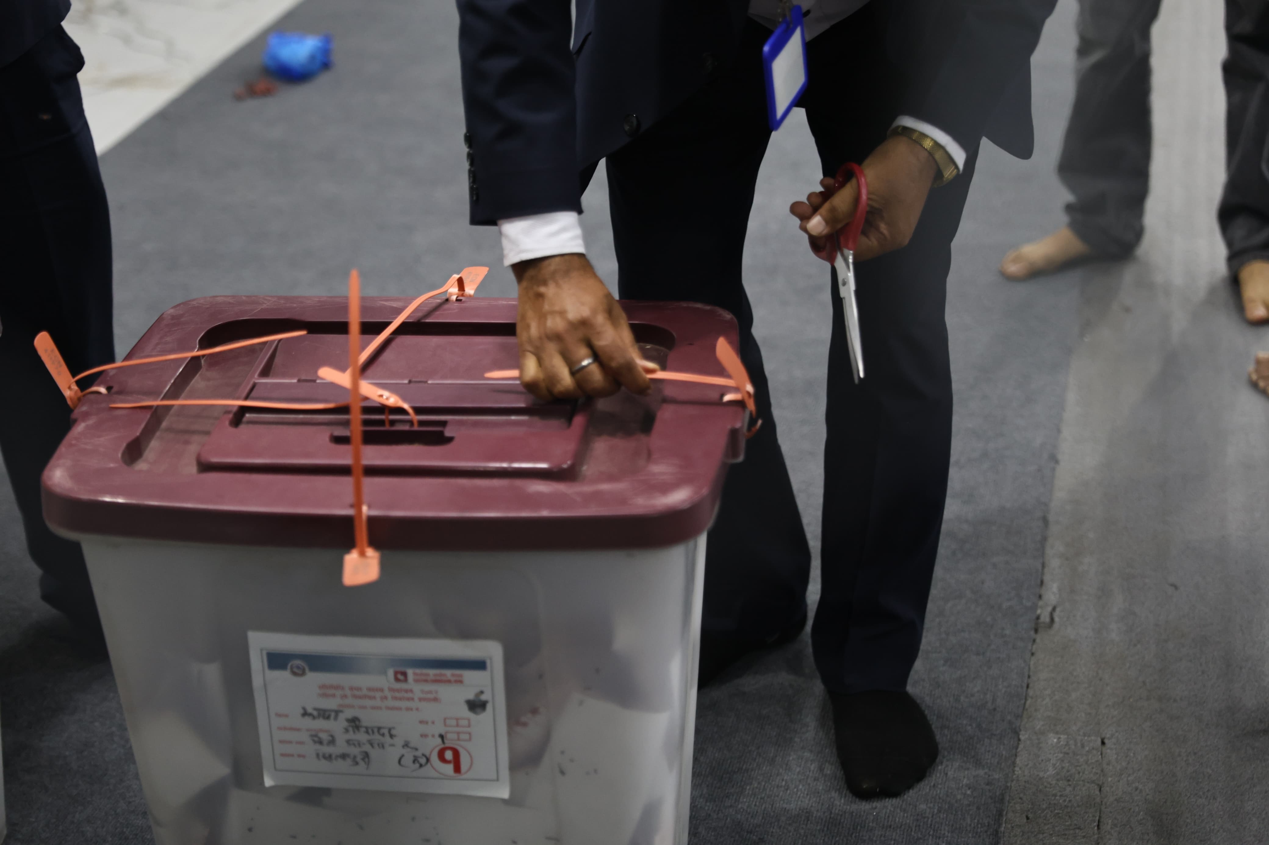 झापा-२ मा रास्वपा उम्मेदवार अगाडि