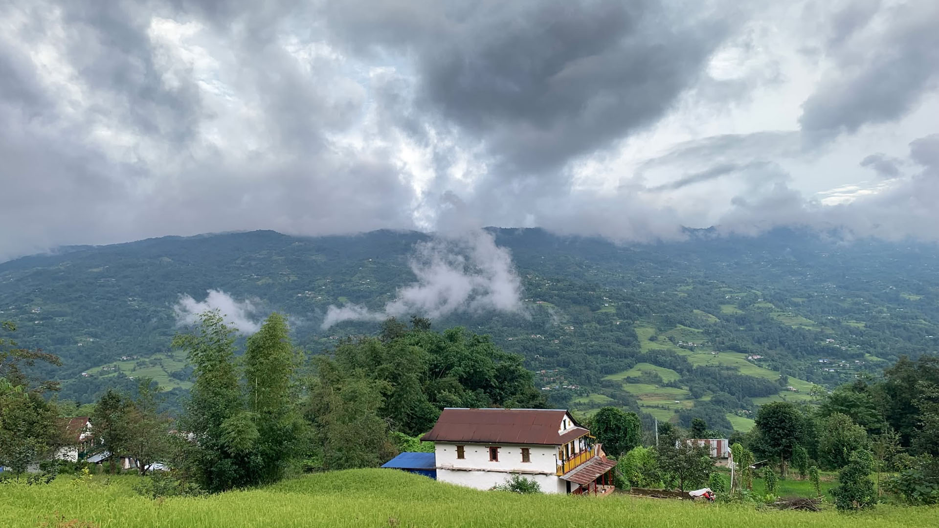 कोशी, बागमती र गण्डकी प्रदेशको पहाडी भू-भागका एक-दुई स्थानमा हल्का वर्षाको सम्भावना