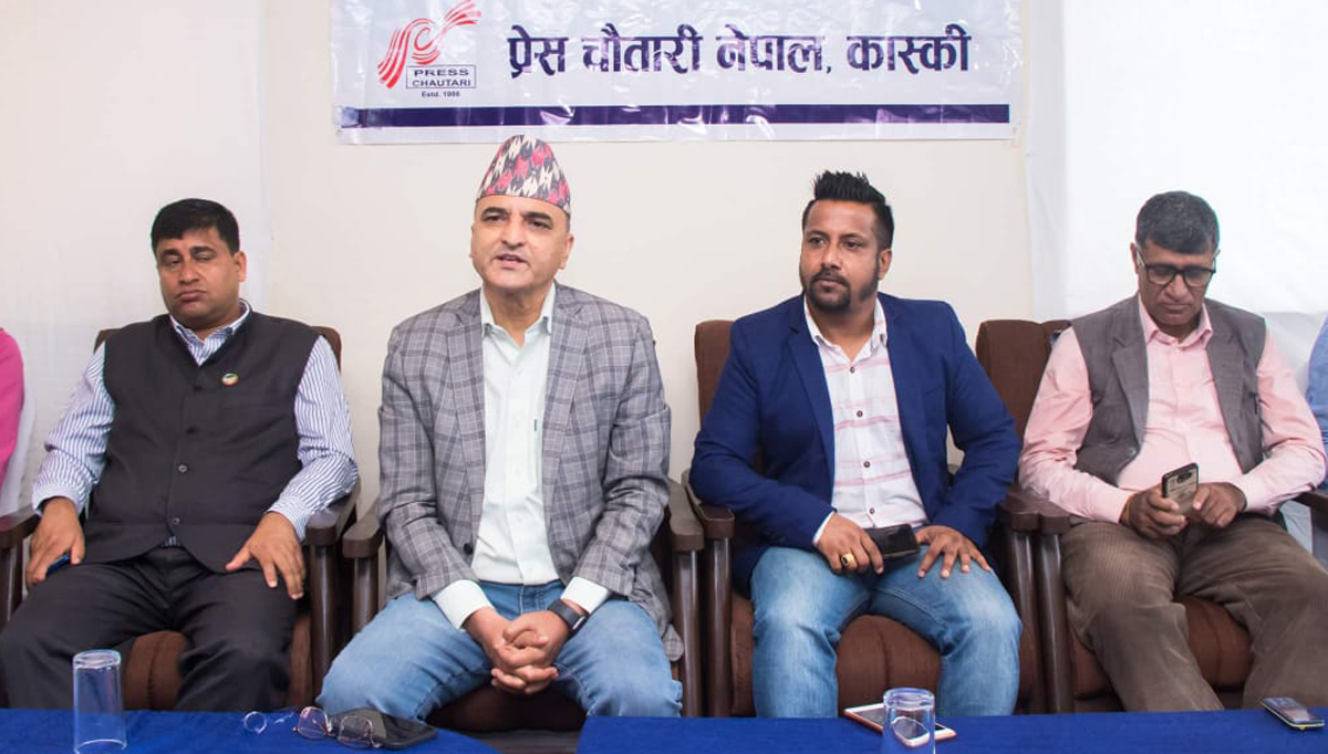 माधव कमरेडलाई ‘एमालेसिक’ हुन्छ अनि फर्किनुहुन्छः योगेश भट्टराई