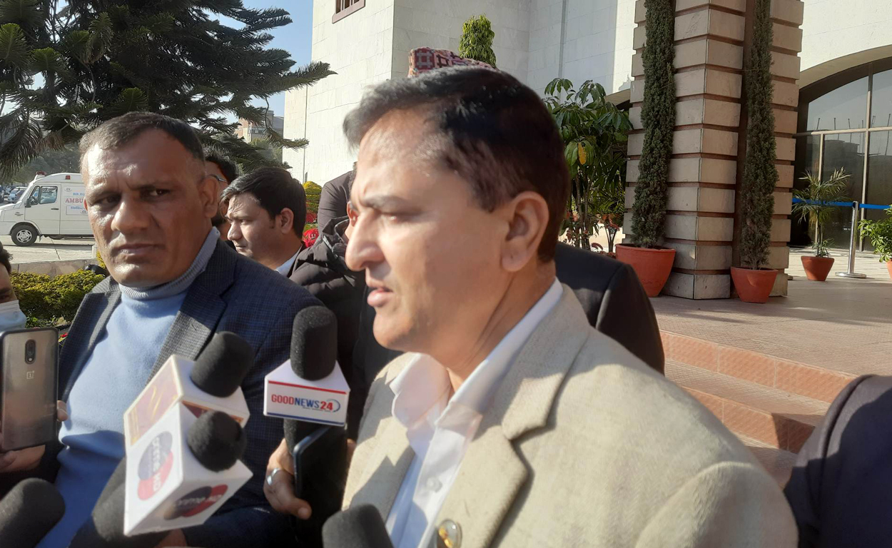 संसद हिजोजस्तो प्रयोगशाला बन्दैन, पूर्ण कार्यकाल चल्छ : योगेश भट्टराई 