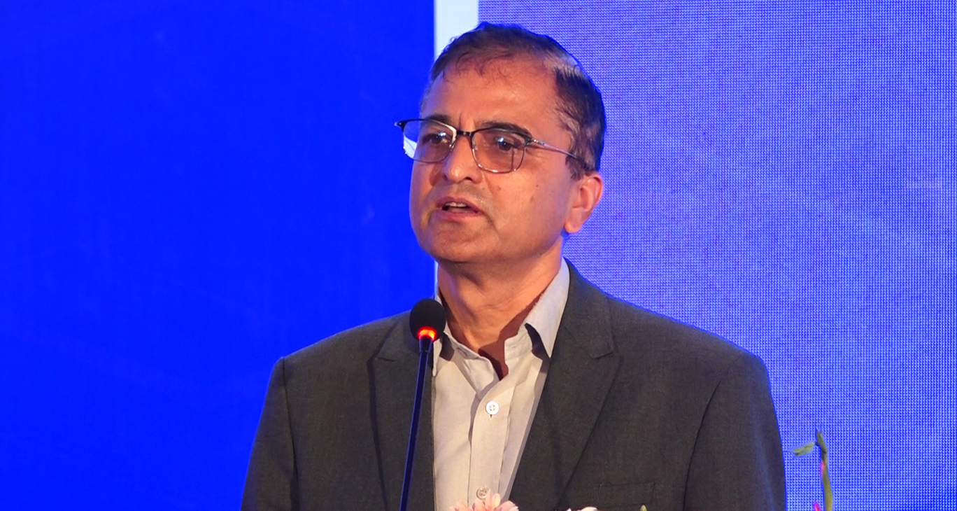 केही मानिसहरूको सन्कीपनले देशको नीति भाँडियोः योगेश भट्टराई