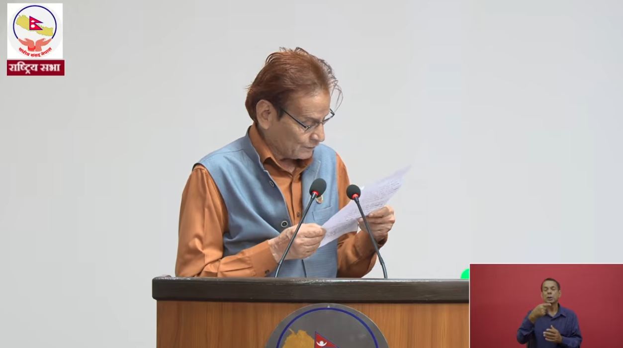 राष्ट्रिय मुद्दामा जनताको ध्यान मोड्न माहिर सरकार छ : सांसद शर्मा